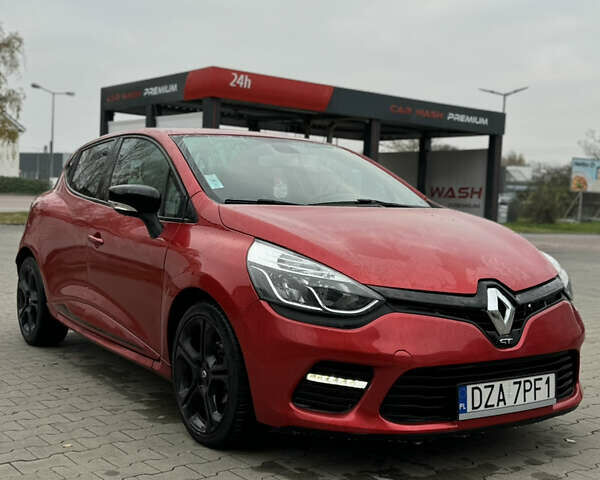 Красный Рено Клио, объемом двигателя 1.46 л и пробегом 140 тыс. км за 7900 $, фото 6 на Automoto.ua