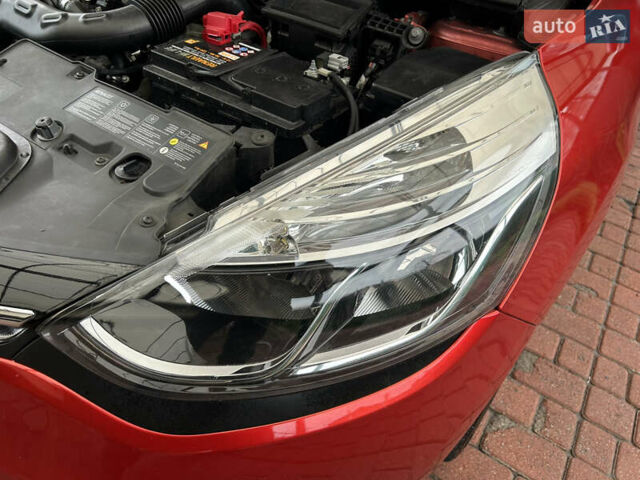 Червоний Рено Кліо, об'ємом двигуна 1.2 л та пробігом 167 тис. км за 9200 $, фото 64 на Automoto.ua