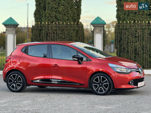 Рено Кліо 2015 у Дубно на Automoto.ua Червоний Рено Кліо, об'ємом двигуна 1.5 л та пробігом 200 тис. км за 8350 $, фото 20 на Automoto.ua
