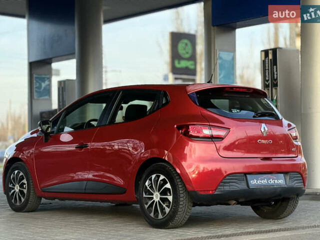 Червоний Рено Кліо, об'ємом двигуна 1.46 л та пробігом 222 тис. км за 7599 $, фото 3 на Automoto.ua