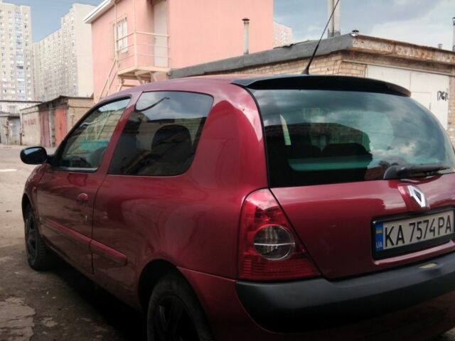 Червоний Рено Кліо, об'ємом двигуна 1.4 л та пробігом 1 тис. км за 5000 $, фото 1 на Automoto.ua