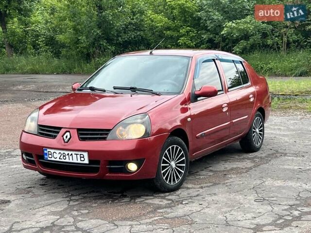Красный Рено Клио, объемом двигателя 1.4 л и пробегом 210 тыс. км за 2750 $, фото 7 на Automoto.ua