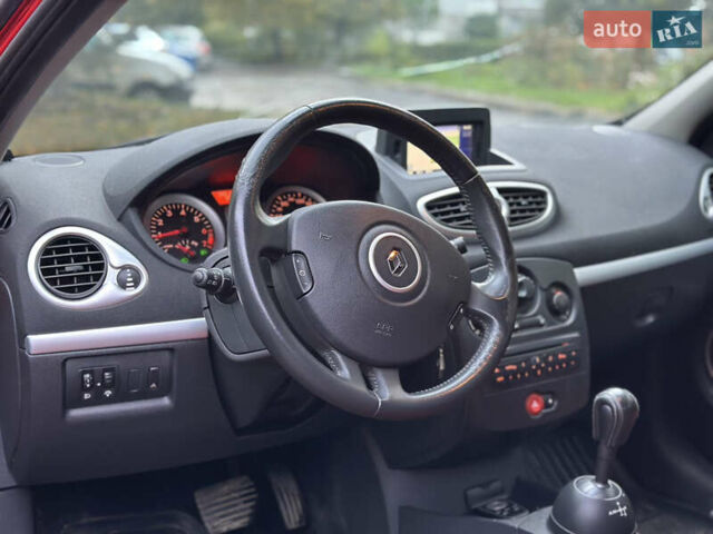 Рено Клио 2010 в Львове на Automoto.ua Красный Рено Клио, объемом двигателя 1.15 л и пробегом 205 тыс. км за 4950 $, фото 10 на Automoto.ua