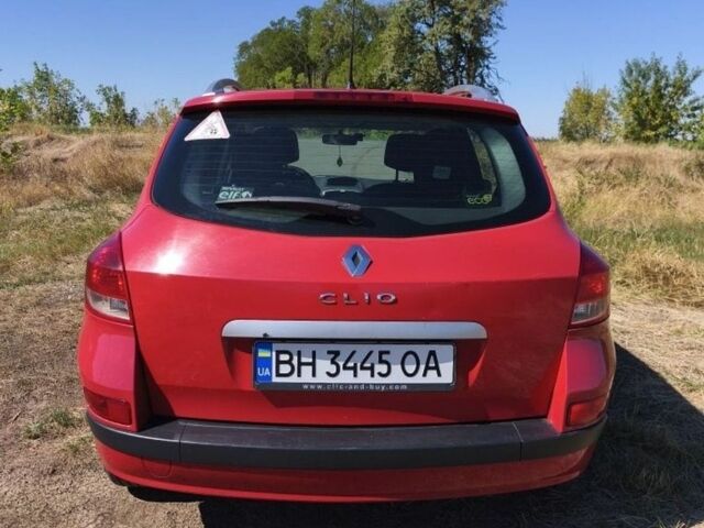 Червоний Рено Кліо, об'ємом двигуна 1.15 л та пробігом 316 тис. км за 3600 $, фото 5 на Automoto.ua