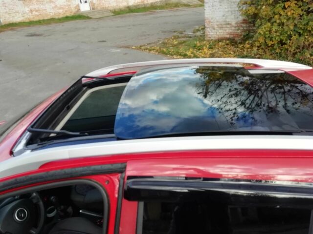 Красный Рено Клио, объемом двигателя 1.1 л и пробегом 202 тыс. км за 4900 $, фото 15 на Automoto.ua