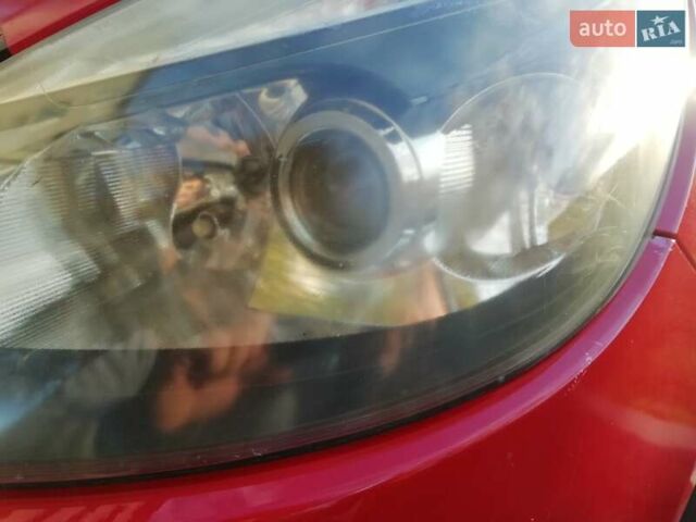 Красный Рено Клио, объемом двигателя 1.15 л и пробегом 202 тыс. км за 4900 $, фото 14 на Automoto.ua