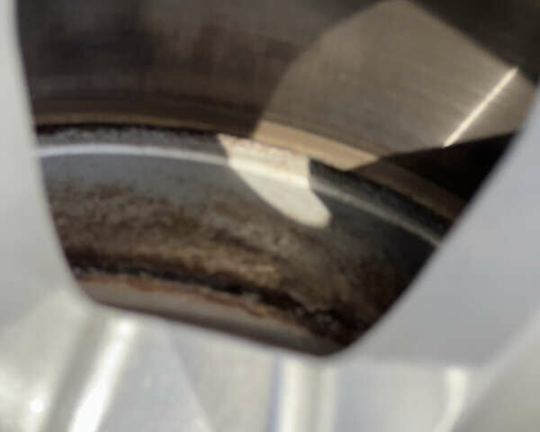 Красный Рено Клио, объемом двигателя 1.6 л и пробегом 240 тыс. км за 6999 $, фото 19 на Automoto.ua