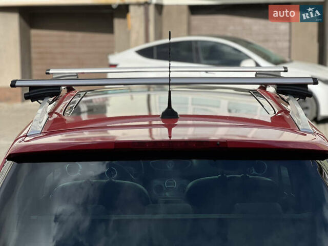 Красный Рено Клио, объемом двигателя 1.6 л и пробегом 240 тыс. км за 6999 $, фото 23 на Automoto.ua