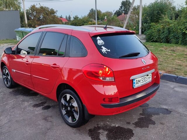 Рено Кліо 2012 у Житомирі на Automoto.ua Червоний Рено Кліо, об'ємом двигуна 1.5 л та пробігом 330 тис. км за 5200 $, фото 4 на Automoto.ua