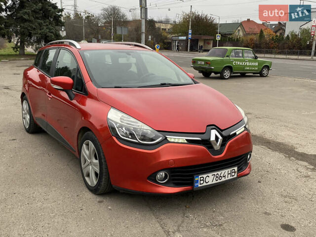Красный Рено Клио, объемом двигателя 1.5 л и пробегом 277 тыс. км за 8000 $, фото 4 на Automoto.ua
