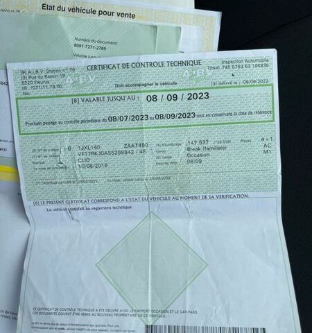 Красный Рено Клио, объемом двигателя 1.5 л и пробегом 176 тыс. км за 9650 $, фото 5 на Automoto.ua