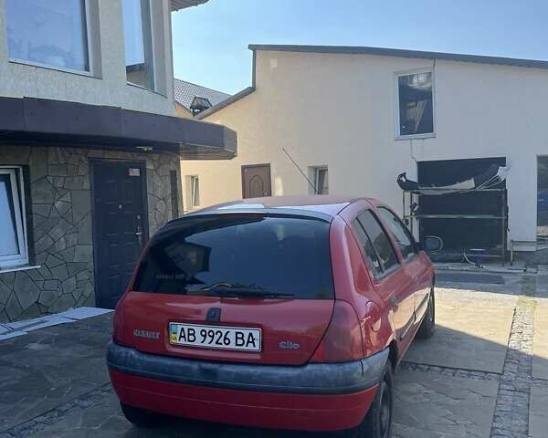 Рено Клио, объемом двигателя 1.2 л и пробегом 205 тыс. км за 2200 $, фото 3 на Automoto.ua