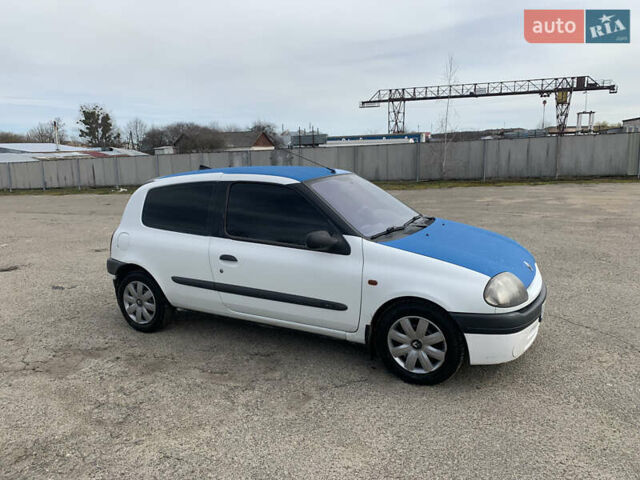 Рено Клио, объемом двигателя 0 л и пробегом 416 тыс. км за 3450 $, фото 1 на Automoto.ua