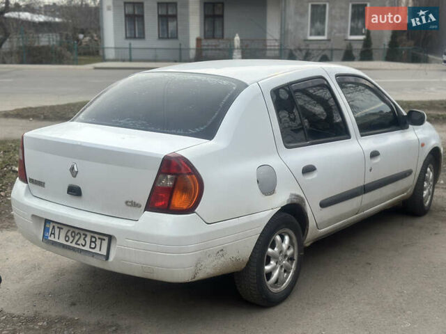 Рено Клио, объемом двигателя 1.4 л и пробегом 300 тыс. км за 2000 $, фото 8 на Automoto.ua