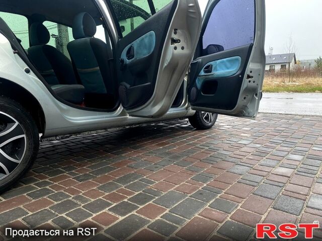 Рено Клио, объемом двигателя 1.5 л и пробегом 323 тыс. км за 1600 $, фото 10 на Automoto.ua
