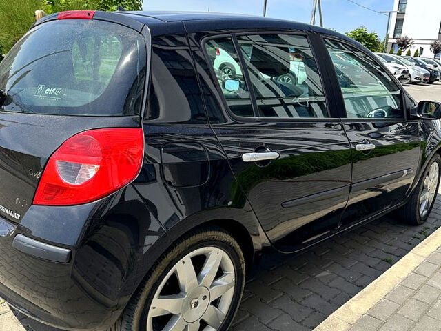 Рено Кліо, об'ємом двигуна 1.6 л та пробігом 160 тис. км за 6200 $, фото 4 на Automoto.ua