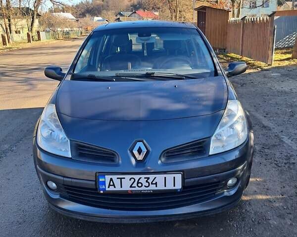 Рено Клио, объемом двигателя 1.5 л и пробегом 265 тыс. км за 4900 $, фото 1 на Automoto.ua