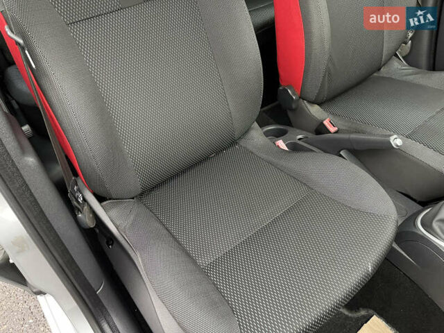 Рено Клио, объемом двигателя 1.4 л и пробегом 193 тыс. км за 5150 $, фото 6 на Automoto.ua