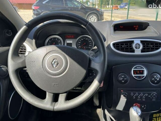 Рено Клио, объемом двигателя 1.2 л и пробегом 181 тыс. км за 5300 $, фото 16 на Automoto.ua