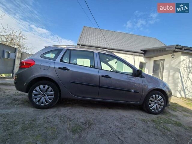 Рено Клио, объемом двигателя 1.1 л и пробегом 190 тыс. км за 5700 $, фото 3 на Automoto.ua