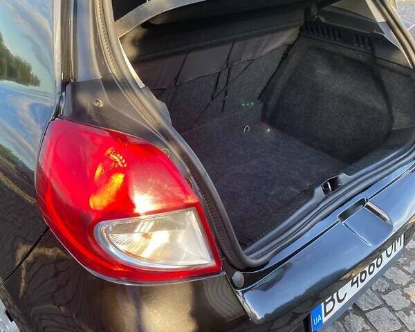Рено Клио, объемом двигателя 1.15 л и пробегом 187 тыс. км за 3800 $, фото 6 на Automoto.ua