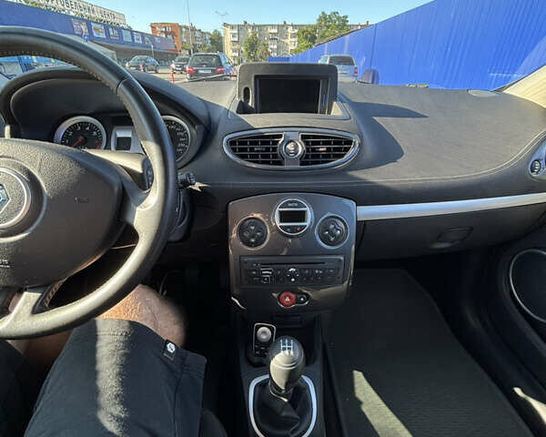 Рено Кліо, об'ємом двигуна 1.2 л та пробігом 218 тис. км за 5100 $, фото 35 на Automoto.ua