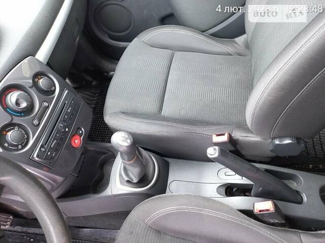 Рено Кліо, об'ємом двигуна 1.5 л та пробігом 173 тис. км за 5200 $, фото 19 на Automoto.ua