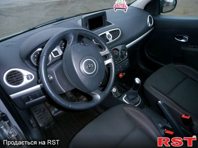Рено Клио, объемом двигателя 15 л и пробегом 0 тыс. км за 7200 $, фото 2 на Automoto.ua