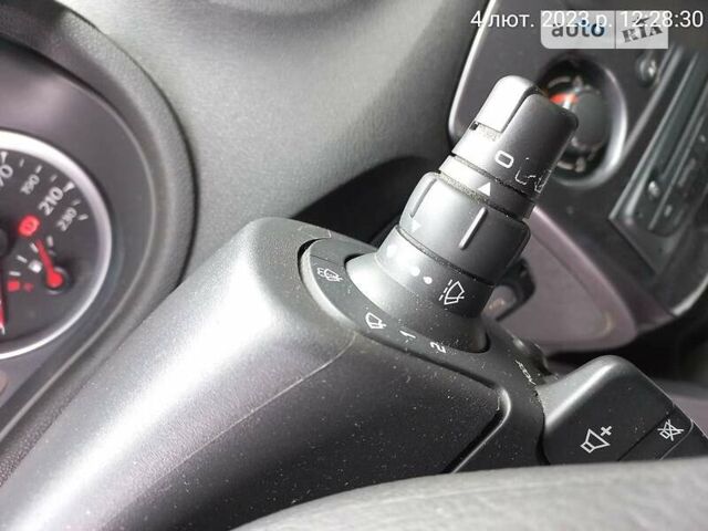 Рено Кліо, об'ємом двигуна 1.5 л та пробігом 173 тис. км за 5200 $, фото 21 на Automoto.ua