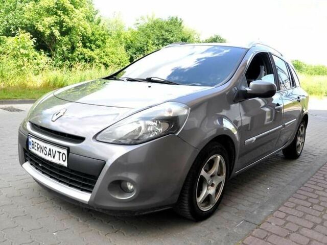 Рено Клио, объемом двигателя 1.2 л и пробегом 220 тыс. км за 4100 $, фото 3 на Automoto.ua