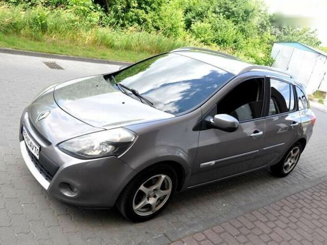 Рено Клио, объемом двигателя 1.2 л и пробегом 220 тыс. км за 4100 $, фото 4 на Automoto.ua