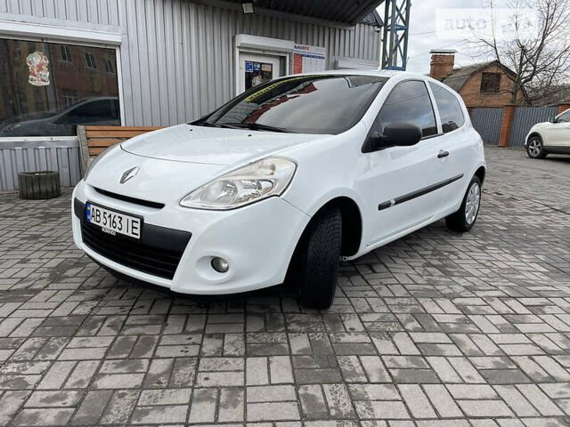 Рено Клио, объемом двигателя 1.5 л и пробегом 205 тыс. км за 4800 $, фото 18 на Automoto.ua