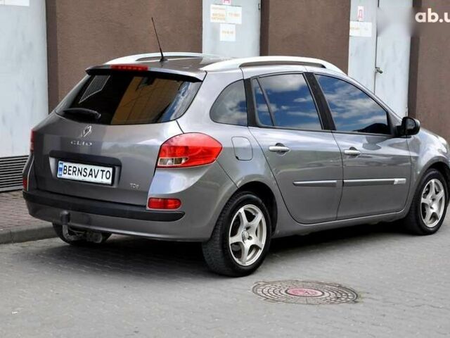 Рено Клио, объемом двигателя 1.2 л и пробегом 220 тыс. км за 4100 $, фото 26 на Automoto.ua