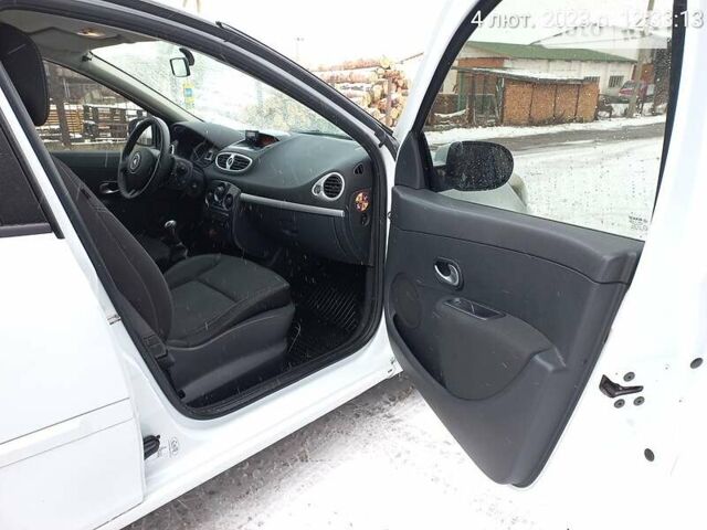 Рено Кліо, об'ємом двигуна 1.5 л та пробігом 173 тис. км за 5200 $, фото 12 на Automoto.ua