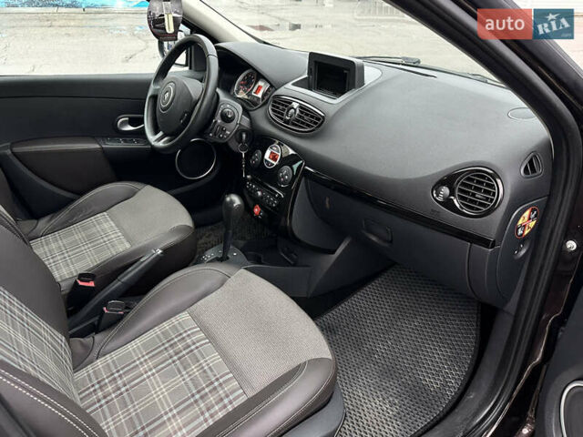 Рено Кліо, об'ємом двигуна 1.6 л та пробігом 147 тис. км за 5350 $, фото 25 на Automoto.ua