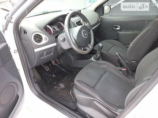 Рено Кліо, об'ємом двигуна 1.5 л та пробігом 173 тис. км за 5200 $, фото 23 на Automoto.ua