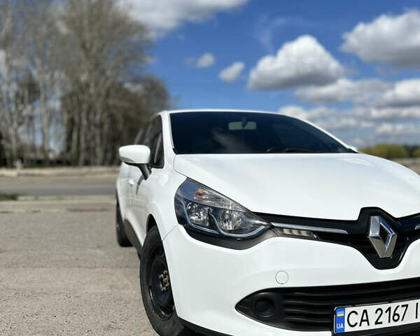 Рено Клио, объемом двигателя 1.5 л и пробегом 241 тыс. км за 6999 $, фото 7 на Automoto.ua