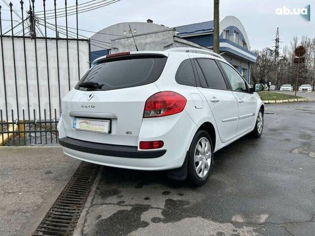 Рено Клио, объемом двигателя 1.5 л и пробегом 149 тыс. км за 6999 $, фото 3 на Automoto.ua