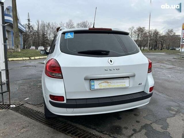 Рено Клио, объемом двигателя 1.5 л и пробегом 149 тыс. км за 6999 $, фото 4 на Automoto.ua
