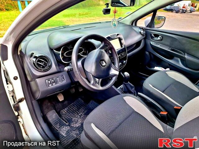 Рено Клио, объемом двигателя 1.5 л и пробегом 231 тыс. км за 6500 $, фото 5 на Automoto.ua