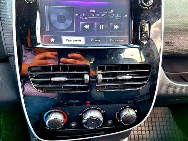 Рено Клио, объемом двигателя 1.5 л и пробегом 231 тыс. км за 6500 $, фото 9 на Automoto.ua