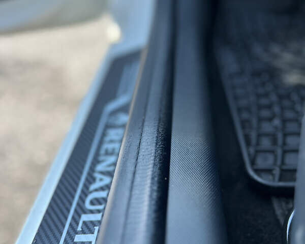 Рено Клио, объемом двигателя 1.5 л и пробегом 260 тыс. км за 7300 $, фото 32 на Automoto.ua