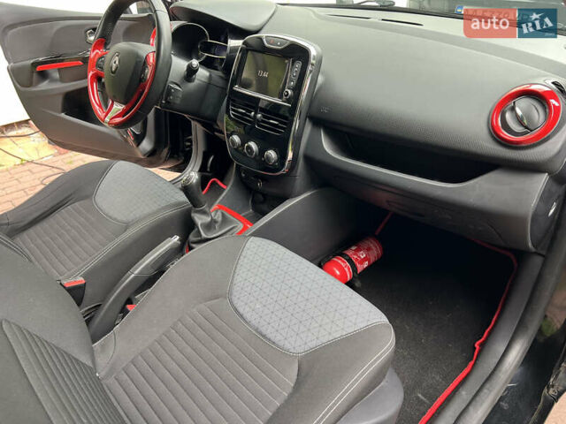 Рено Клио, объемом двигателя 0.9 л и пробегом 139 тыс. км за 8550 $, фото 10 на Automoto.ua