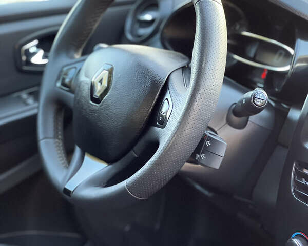 Рено Клио, объемом двигателя 1.5 л и пробегом 260 тыс. км за 7300 $, фото 22 на Automoto.ua