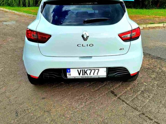 Рено Клио, объемом двигателя 1.5 л и пробегом 231 тыс. км за 6500 $, фото 3 на Automoto.ua