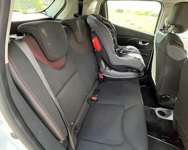 Рено Клио, объемом двигателя 1.5 л и пробегом 218 тыс. км за 8700 $, фото 18 на Automoto.ua