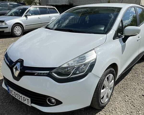 Рено Клио, объемом двигателя 1.5 л и пробегом 218 тыс. км за 8700 $, фото 1 на Automoto.ua