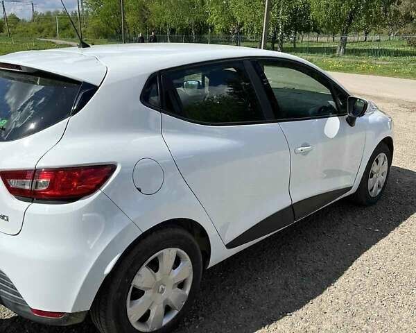 Рено Клио, объемом двигателя 1.5 л и пробегом 218 тыс. км за 8700 $, фото 7 на Automoto.ua