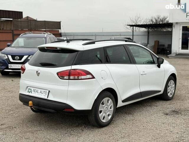 Рено Клио, объемом двигателя 1.5 л и пробегом 142 тыс. км за 9500 $, фото 1 на Automoto.ua