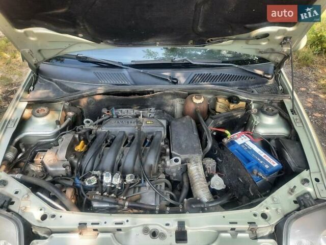 Рено Клио, объемом двигателя 1.4 л и пробегом 321 тыс. км за 3400 $, фото 18 на Automoto.ua